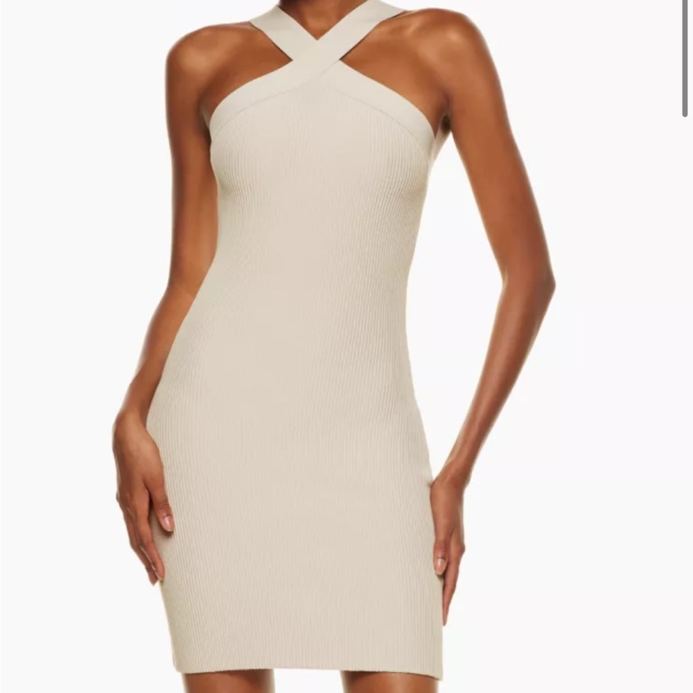 Aritzia Babaton
Sculpt Knit Criss Cross Dress